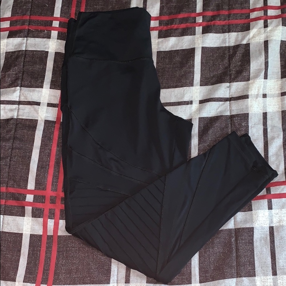 Aerie tights
